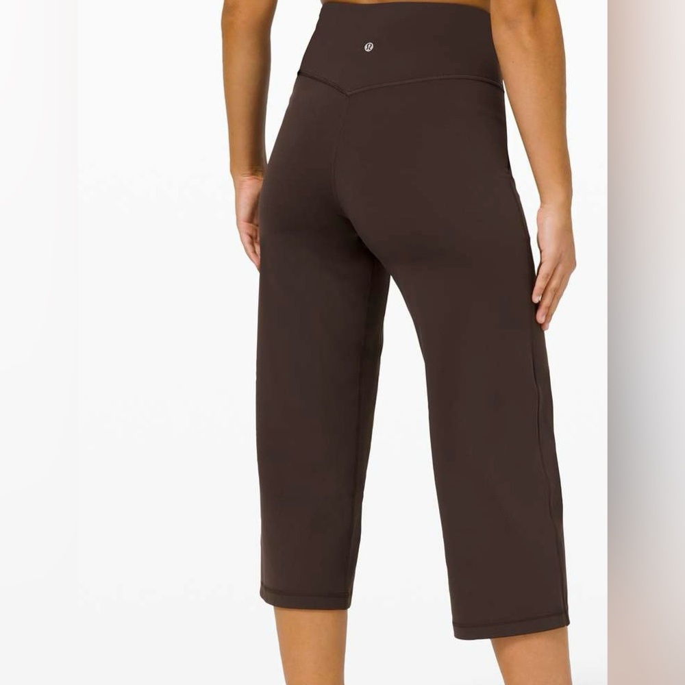 NWT lululemon (4) Align wide leg crop french press color